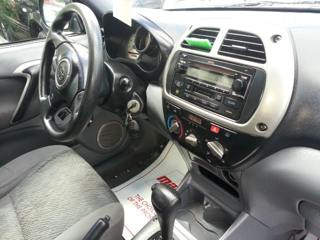 2003 Toyota RAV4 Ram 3500 Diesel 2-WD