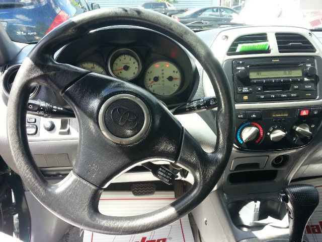 2003 Toyota RAV4 Ram 3500 Diesel 2-WD