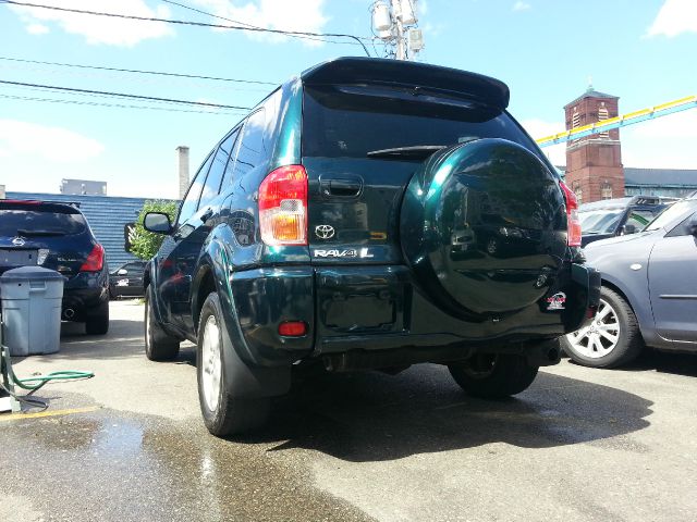 2003 Toyota RAV4 Ram 3500 Diesel 2-WD