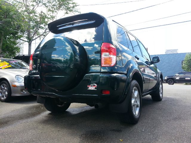 2003 Toyota RAV4 Ram 3500 Diesel 2-WD