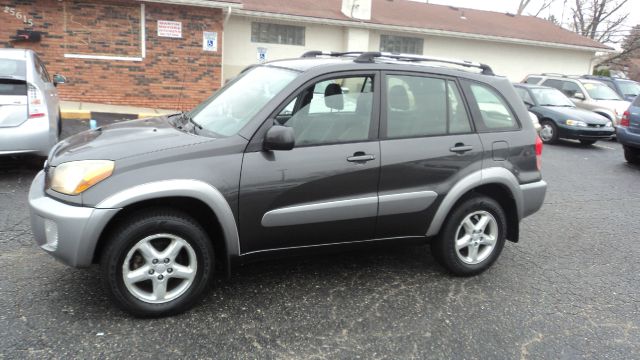 2003 Toyota RAV4 Ram 3500 Diesel 2-WD