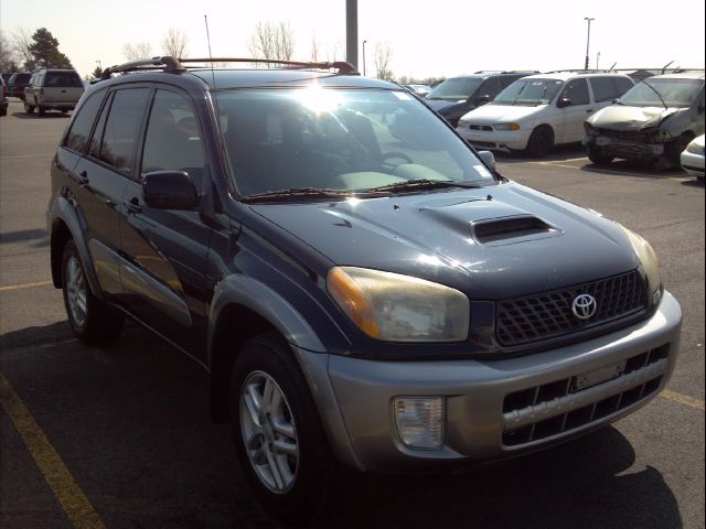 2003 Toyota RAV4 XR