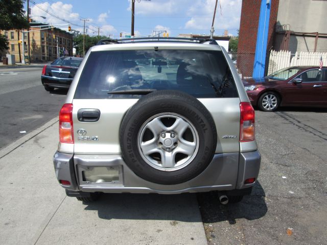 2003 Toyota RAV4 Ram 3500 Diesel 2-WD