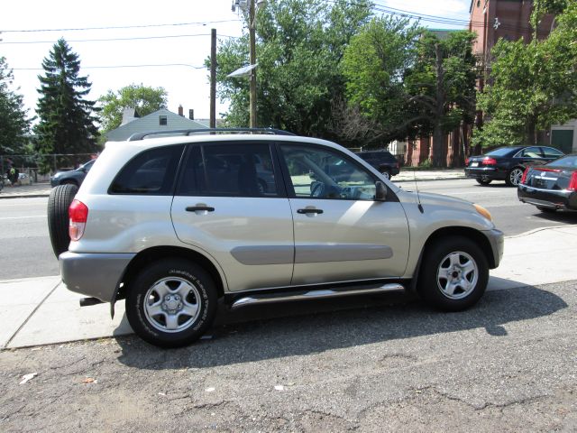 2003 Toyota RAV4 Ram 3500 Diesel 2-WD