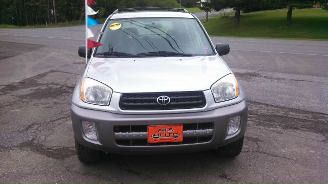 2003 Toyota RAV4 Ram 3500 Diesel 2-WD