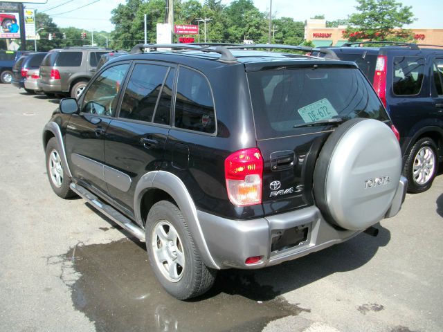 2003 Toyota RAV4 Ram 3500 Diesel 2-WD