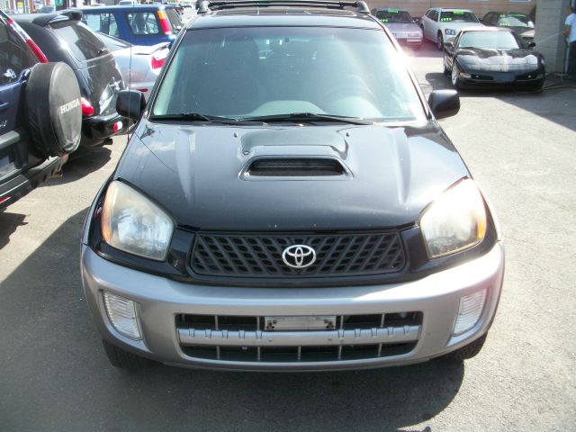 2003 Toyota RAV4 Ram 3500 Diesel 2-WD