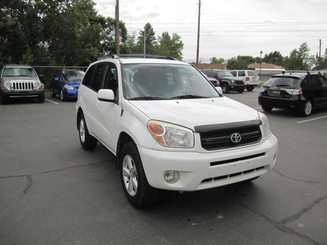 2004 Toyota RAV4 Ram 3500 Diesel 2-WD
