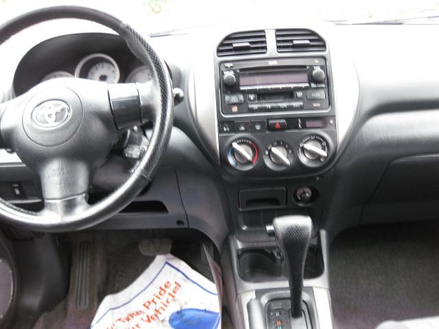 2004 Toyota RAV4 Ram 3500 Diesel 2-WD