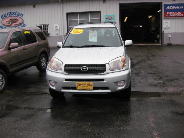 2004 Toyota RAV4 Ram 3500 Diesel 2-WD