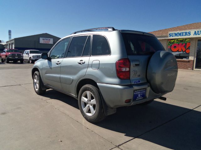 2004 Toyota RAV4 Ram 3500 Diesel 2-WD