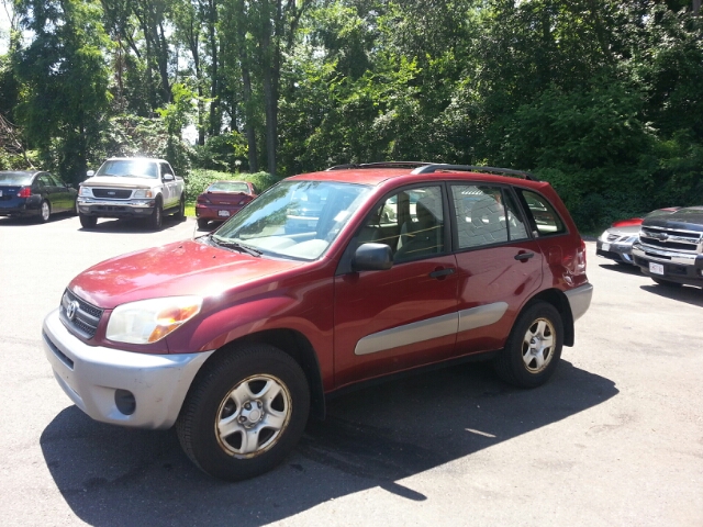 2004 Toyota RAV4 Base