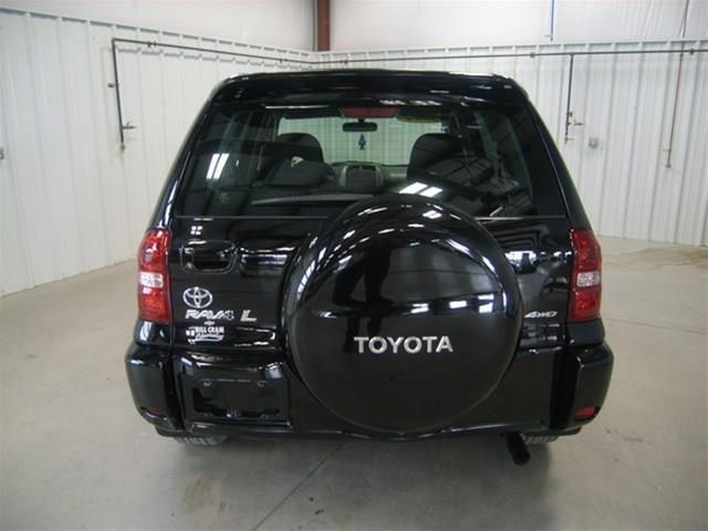 2004 Toyota RAV4 4dr Sdn 2.5T AWD
