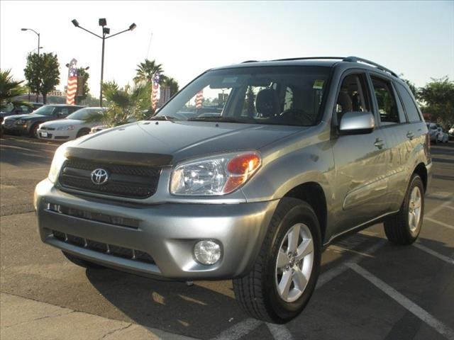 2004 Toyota RAV4 Crew Cab 4X4