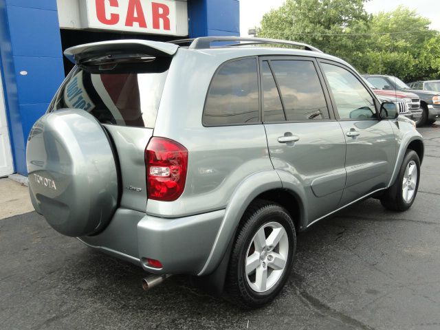 2004 Toyota RAV4 Orvis