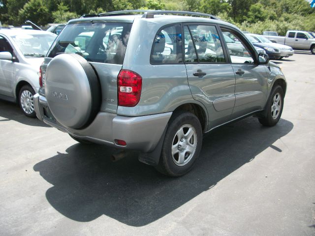2004 Toyota RAV4 Ram 3500 Diesel 2-WD