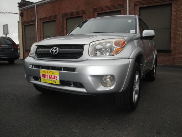 2004 Toyota RAV4 Ram 3500 Diesel 2-WD