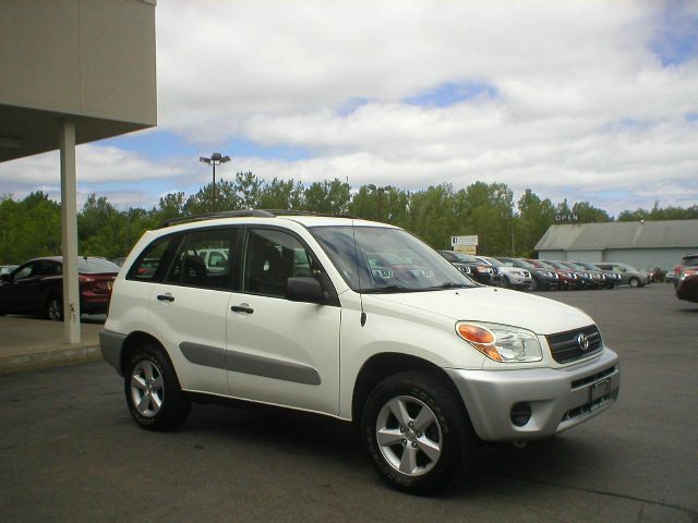 2004 Toyota RAV4 Ram 3500 Diesel 2-WD