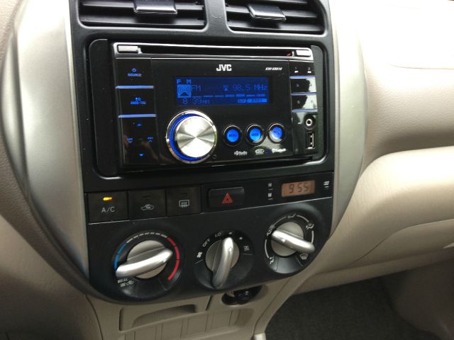 2005 Toyota RAV4 Ram 3500 Diesel 2-WD