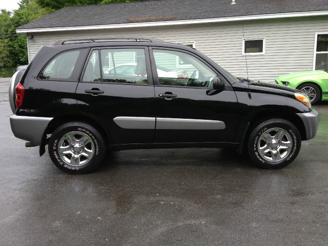 2005 Toyota RAV4 Ram 3500 Diesel 2-WD