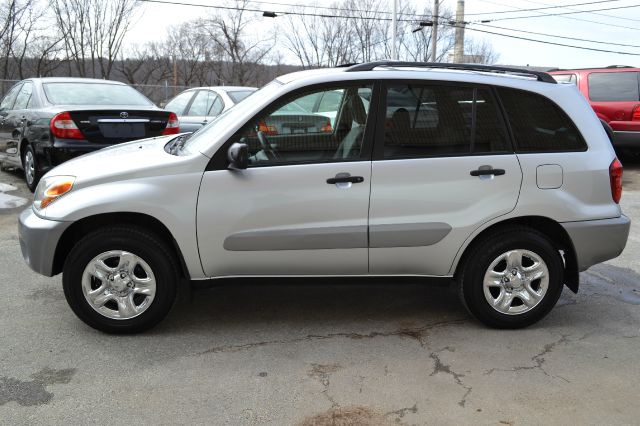 2005 Toyota RAV4 Ram 3500 Diesel 2-WD