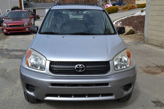 2005 Toyota RAV4 Ram 3500 Diesel 2-WD