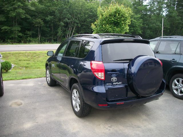 2006 Toyota RAV4 All-weather Pack