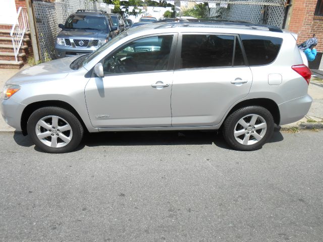 2006 Toyota RAV4 All-weather Pack