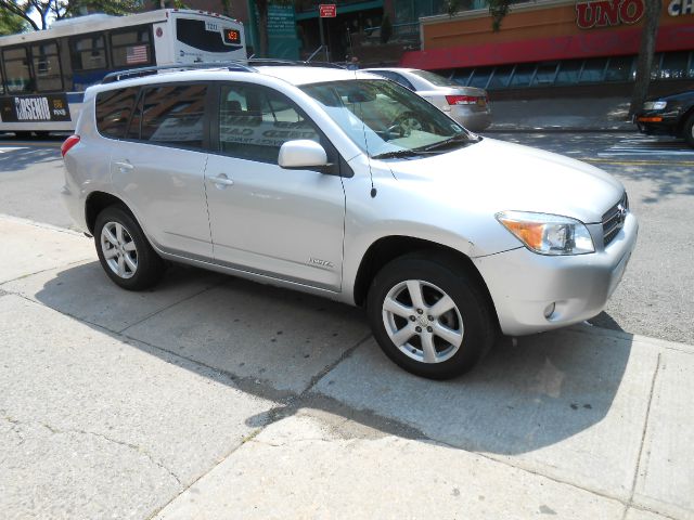 2006 Toyota RAV4 All-weather Pack