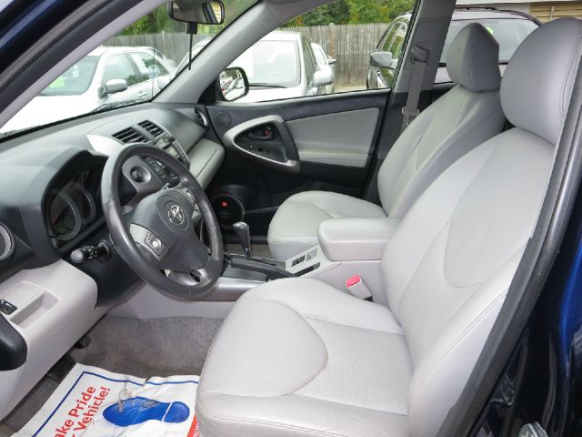 2007 Toyota RAV4 All-weather Pack