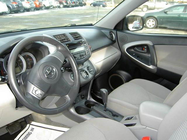 2007 Toyota RAV4 SLT 25