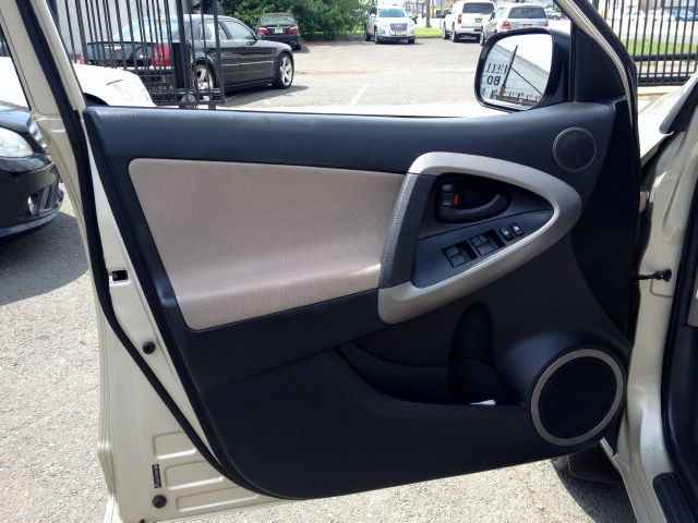 2007 Toyota RAV4 3.0si 6 Speed Convertible