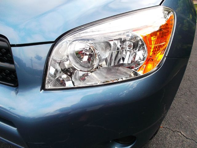 2008 Toyota RAV4 XLE AWD Van