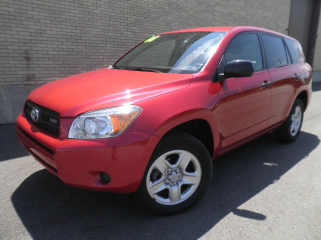 2008 Toyota RAV4 Crew Cab 126.0 WB 2WD SLE2