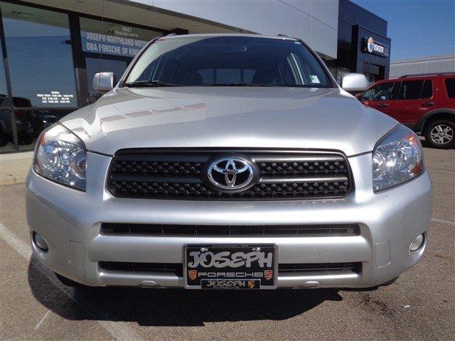 2008 Toyota RAV4 GSX