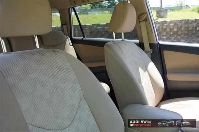 2009 Toyota RAV4 Unknown