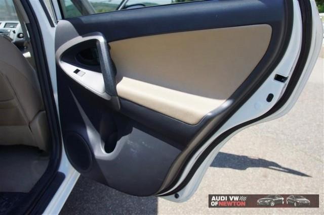 2009 Toyota RAV4 Unknown