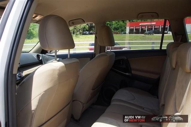 2009 Toyota RAV4 Unknown