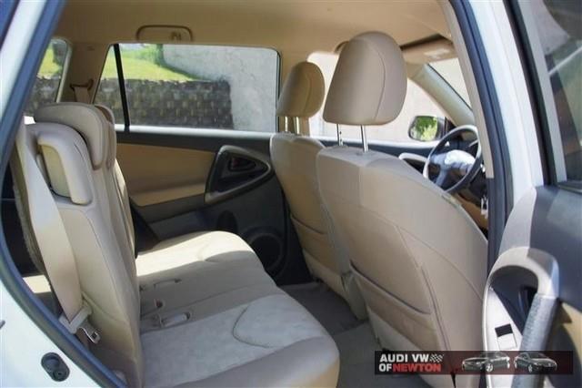 2009 Toyota RAV4 Unknown