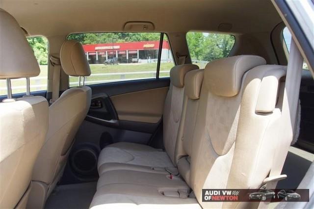 2009 Toyota RAV4 Unknown