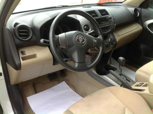 2009 Toyota RAV4 ES LX