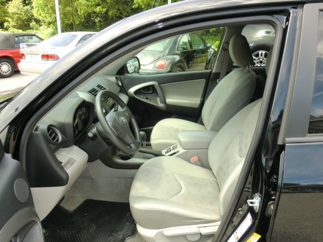 2009 Toyota RAV4 Crew Cab Amarillo 4X4