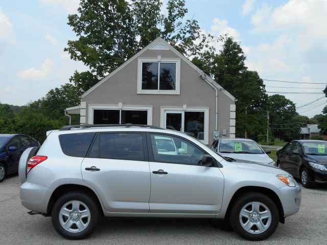 2010 Toyota RAV4 Ram 3500 Diesel 2-WD