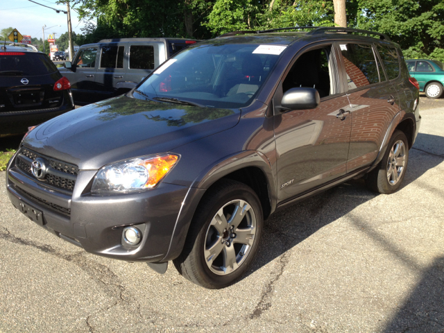 2010 Toyota RAV4 SE V-6