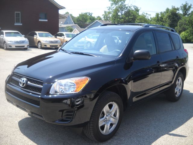 2010 Toyota RAV4 Ram 3500 Diesel 2-WD