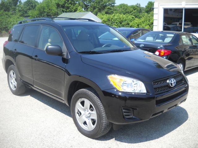 2010 Toyota RAV4 Ram 3500 Diesel 2-WD