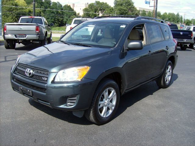 2010 Toyota RAV4 Crew Cab 126.0 WB 2WD SLE2