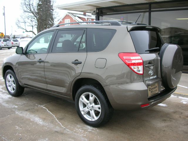2010 Toyota RAV4 Crew Cab 126.0 WB 2WD SLE2