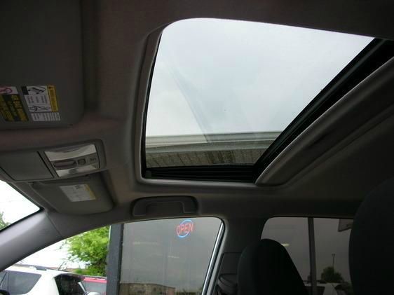 2010 Toyota RAV4 SE V-6