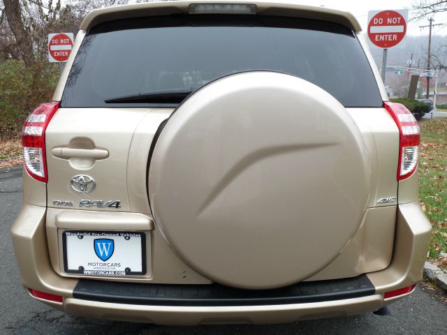 2010 Toyota RAV4 ES LX